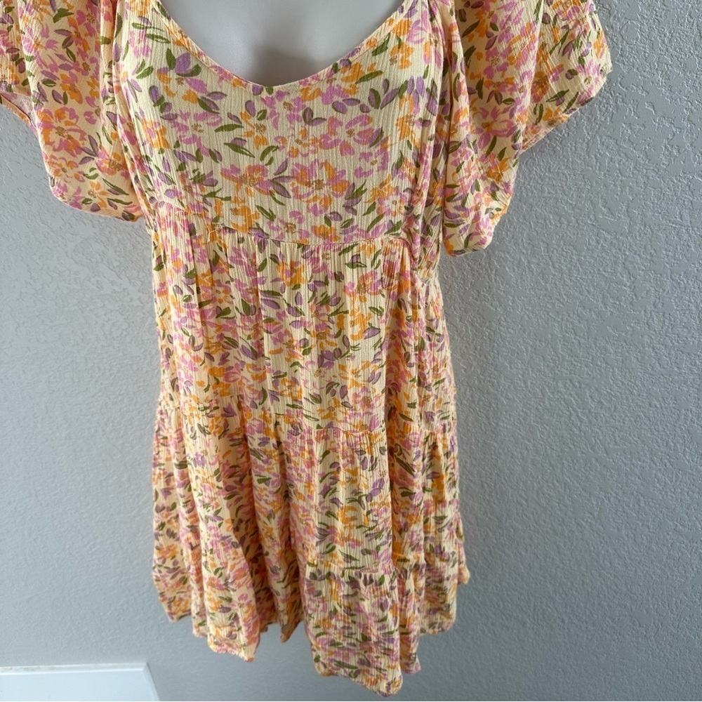 Billabong Take a Chance Printed Tiered Baby-Doll Dress size large - Picture 6 of 12